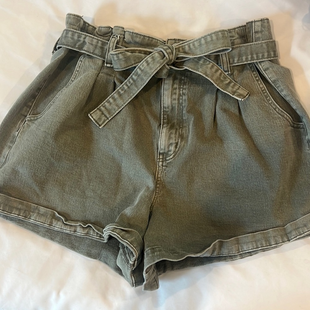 Paper bag Shorts